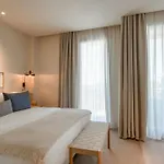 Sabatic Hotel, Autograph Collection 4*