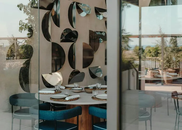 Sabatic Hotel, Autograph Collection Hotel 4*